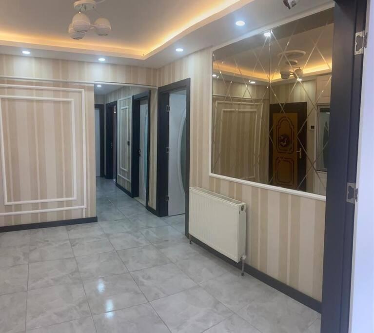 Апартаменти Muekemmel Konumda Luex Family Concept Daire Сівас Екстер'єр фото